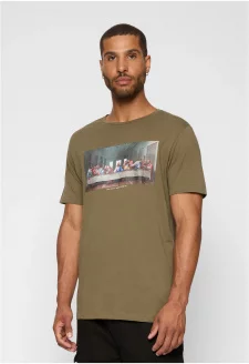 Can´t Hang With Us Tee olive